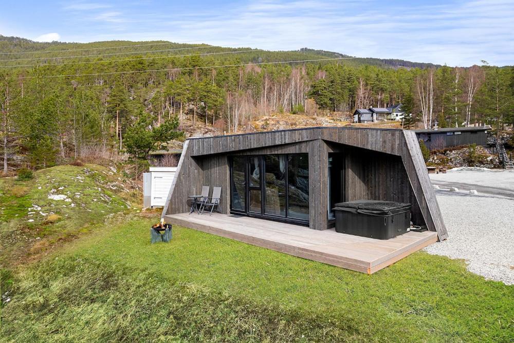 Sogndal Fjordpanorama - Studio Cabins With View Bagian luar foto